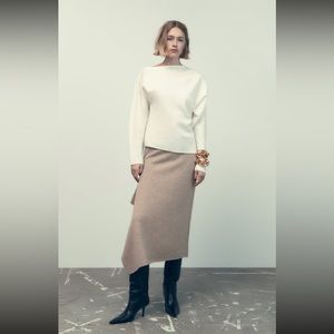 Zara 100% Wool Ruffle Skirt